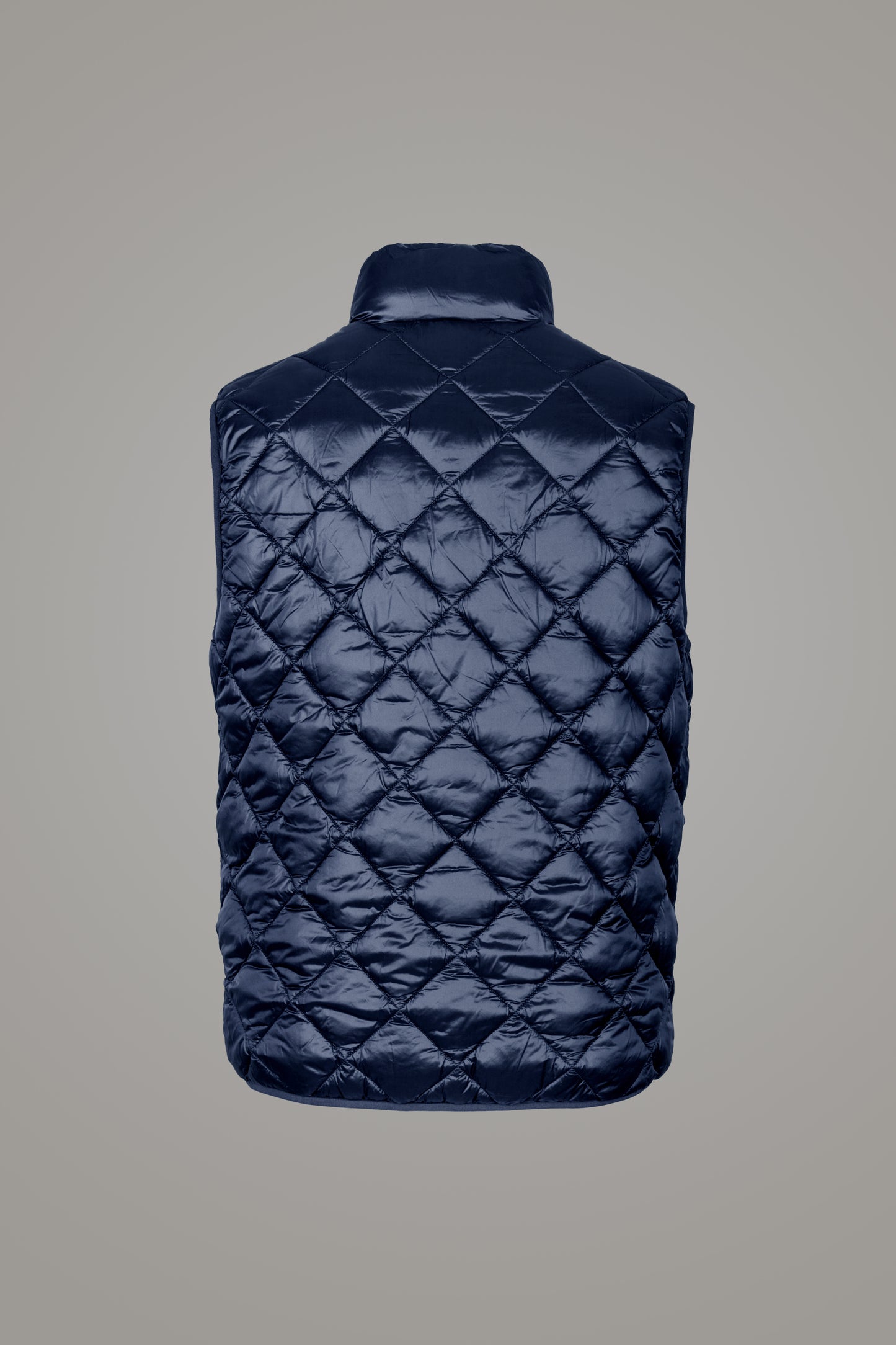 R57031M252_NAVY_17.jpg