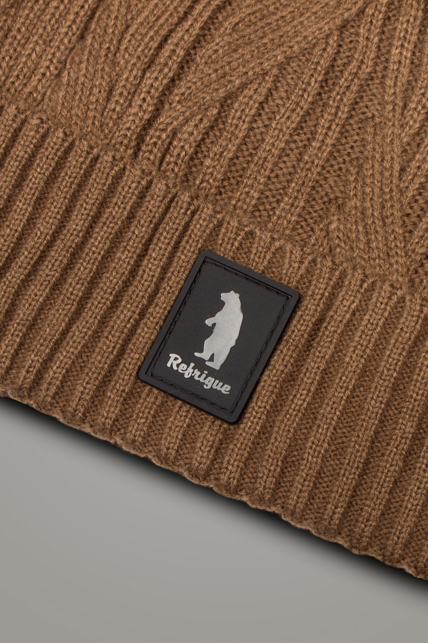 28UX1CAP00020_TAUPE_13.jpg