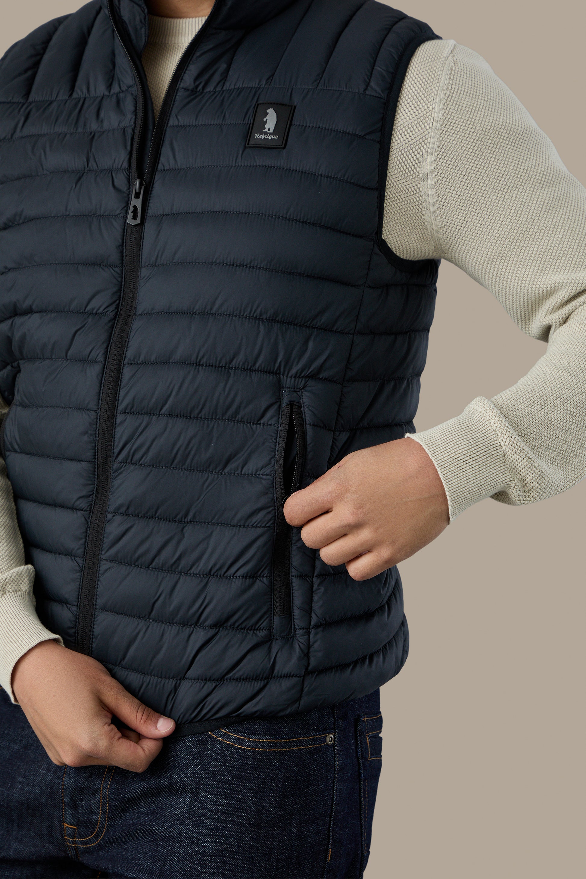 GILET NUSON BLACK | REFRIGUE
