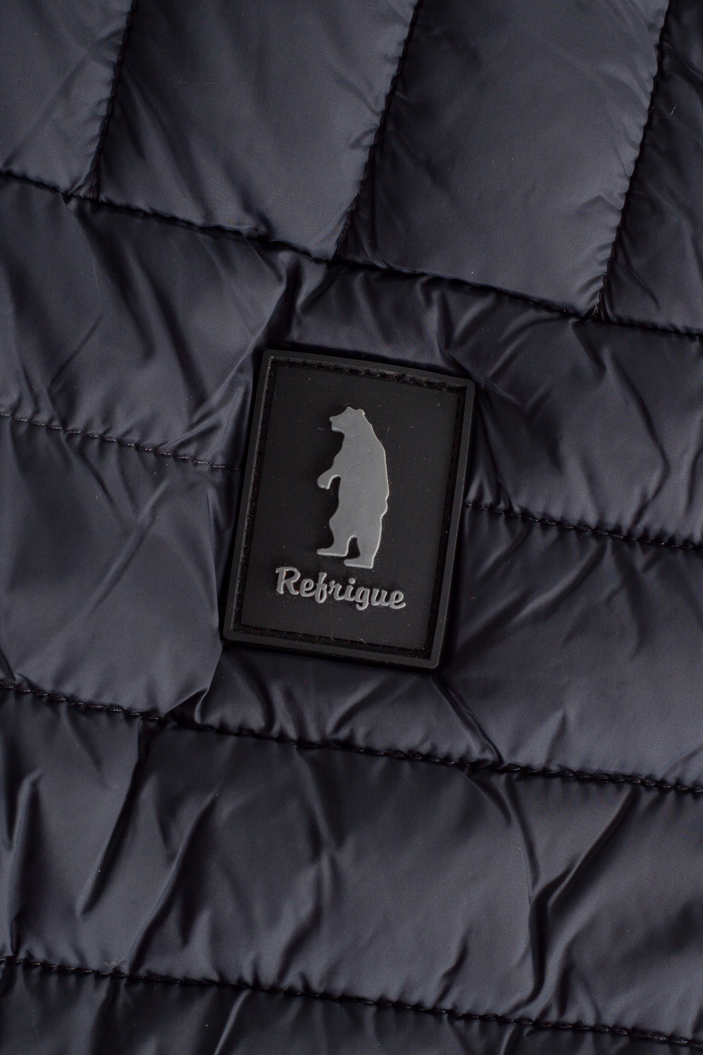 R13057M261_BLACK_15.jpg