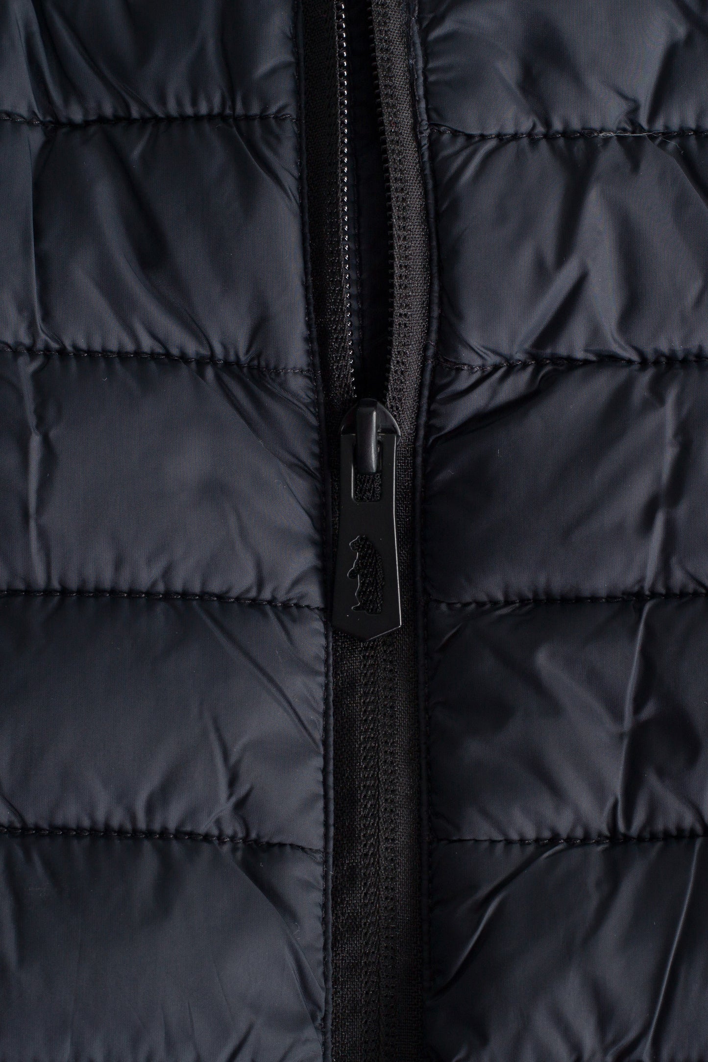 R13057M261_BLACK_16.jpg