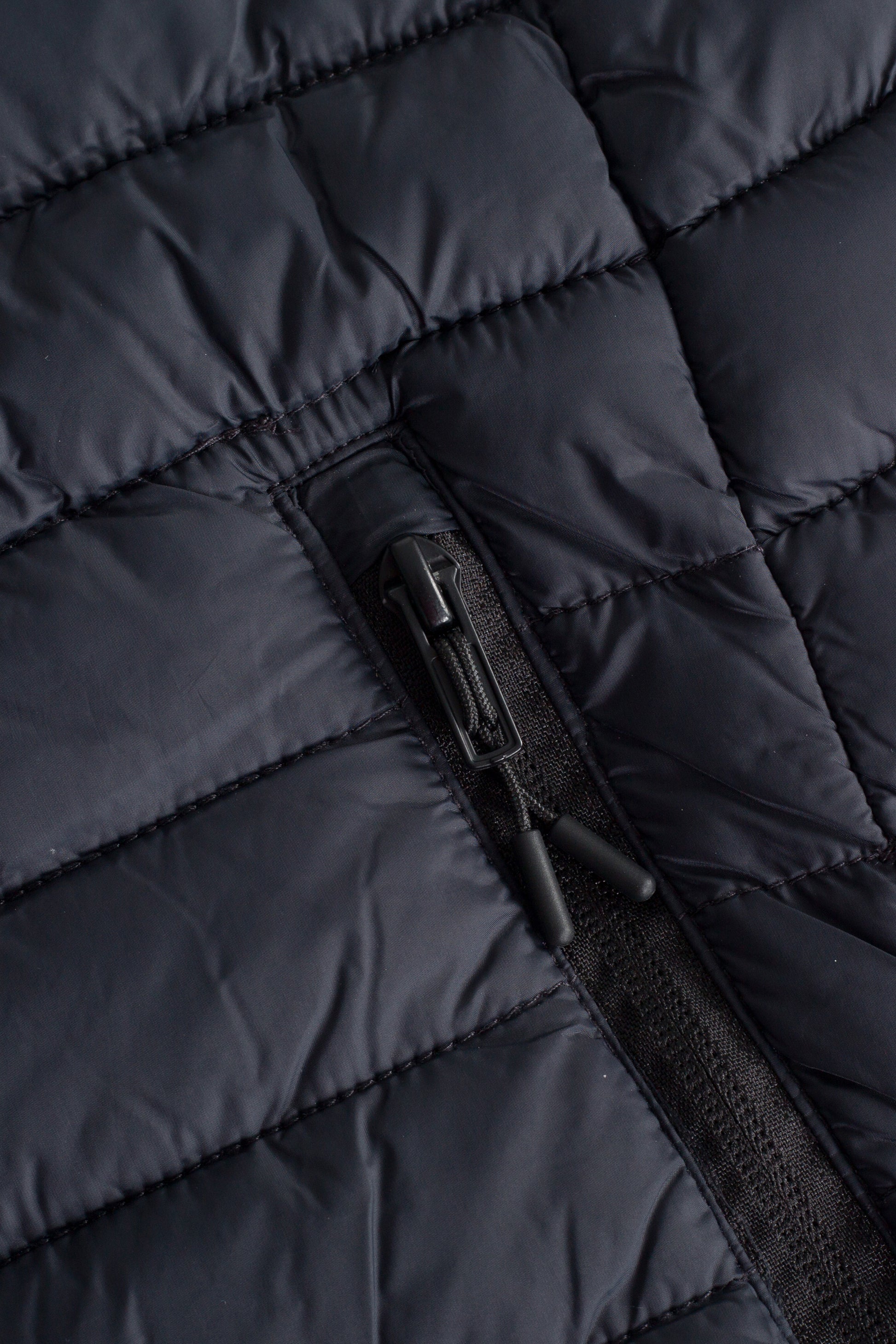GILET NUSON BLACK | REFRIGUE
