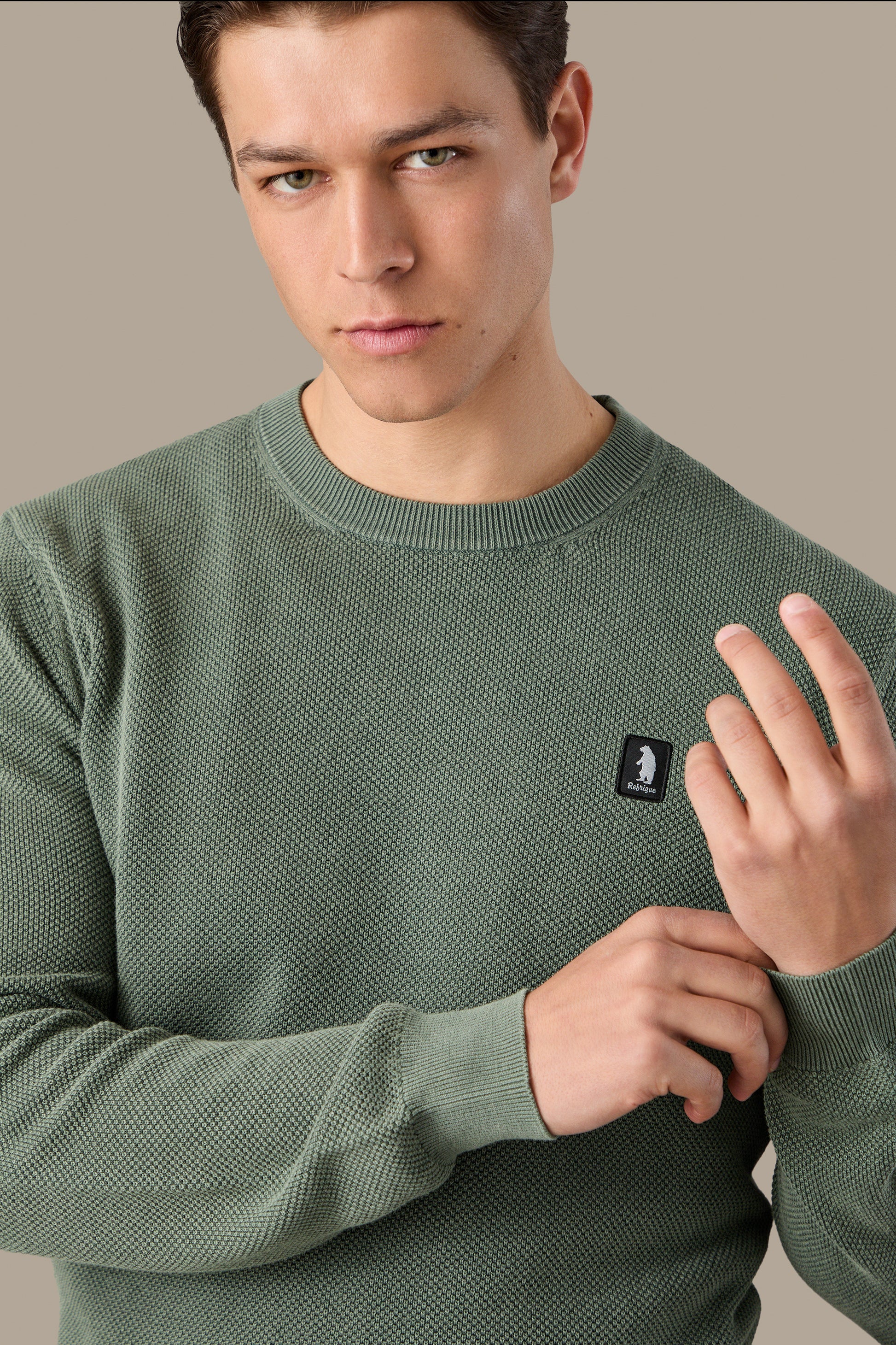 MAGLIA UOMO CREWNECK GRAIN OF RICE FOG | REFRIGUE

