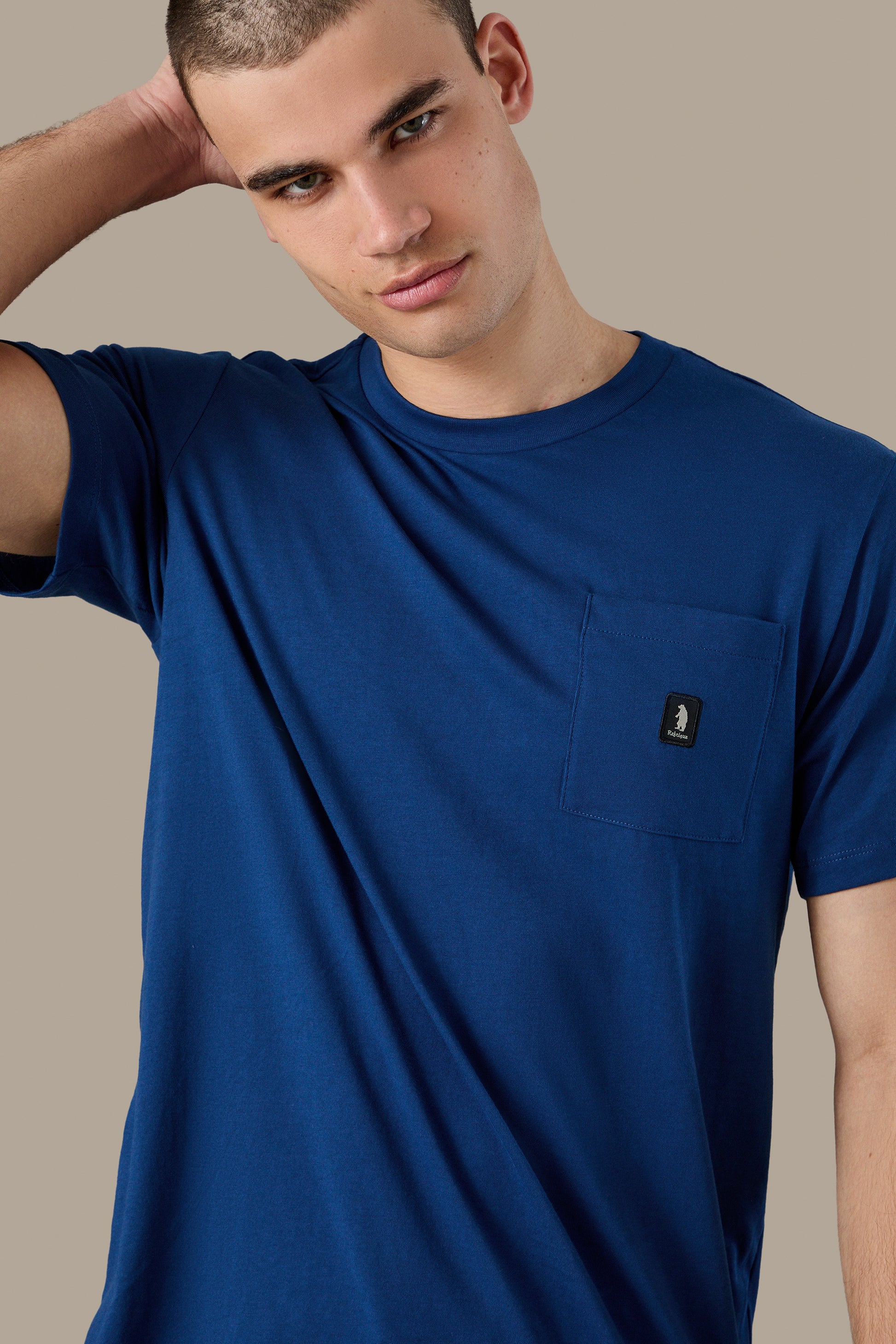 T-SHIRT UOMO T-SHIRT ICON POCKET BLACK | REFRIGUE
