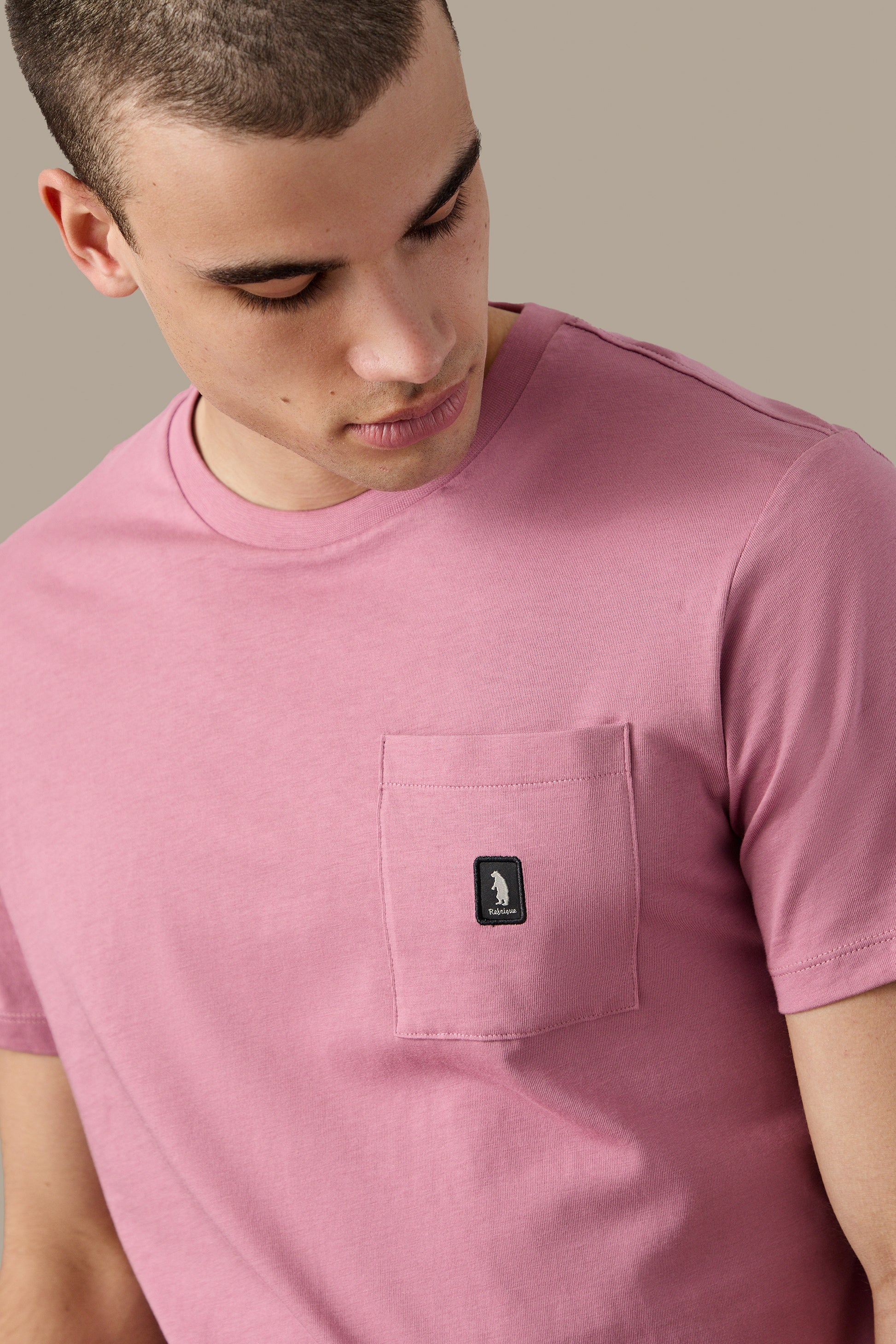 T-SHIRT UOMO T-SHIRT ICON POCKET BLACK | REFRIGUE
