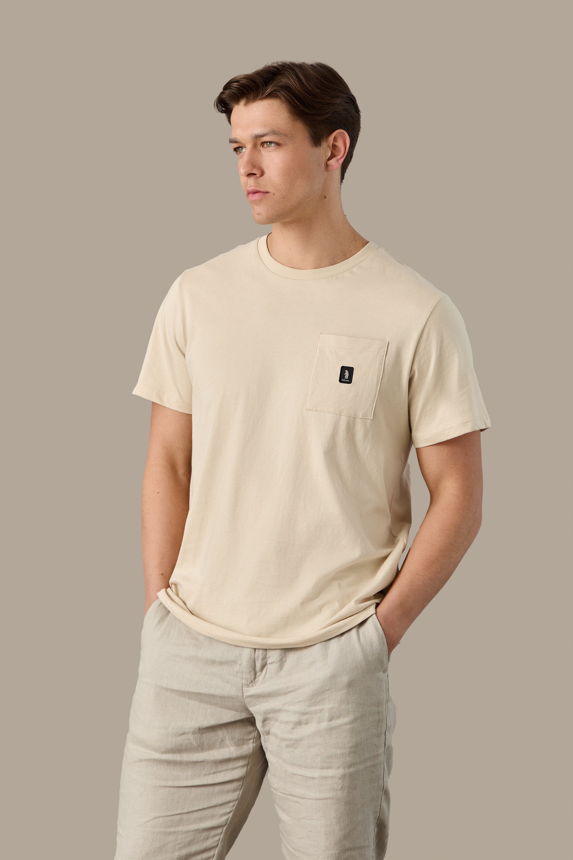 T-SHIRT UOMO T-SHIRT ICON POCKET BLACK | REFRIGUE
