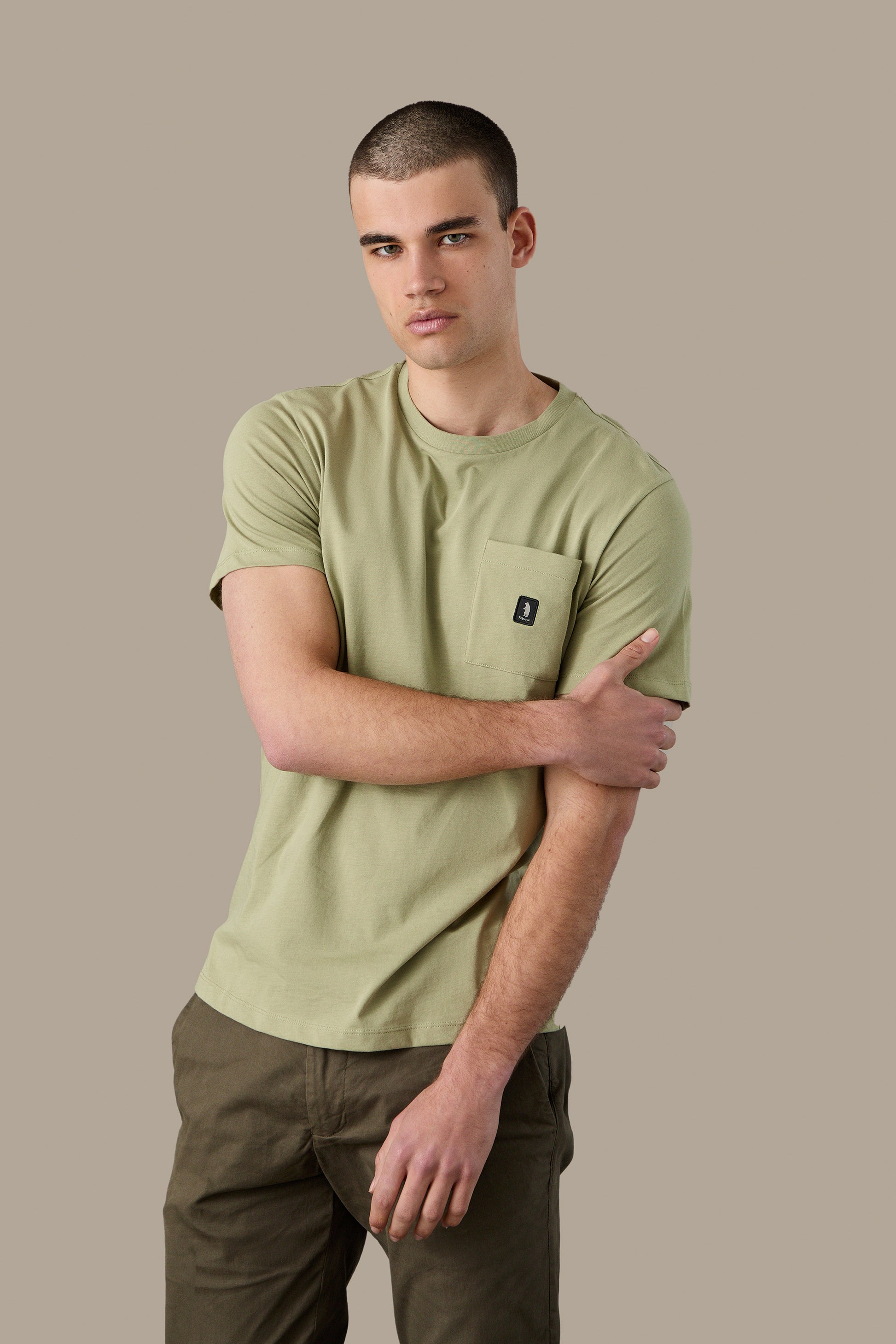 T-SHIRT UOMO T-SHIRT ICON POCKET BLACK | REFRIGUE
