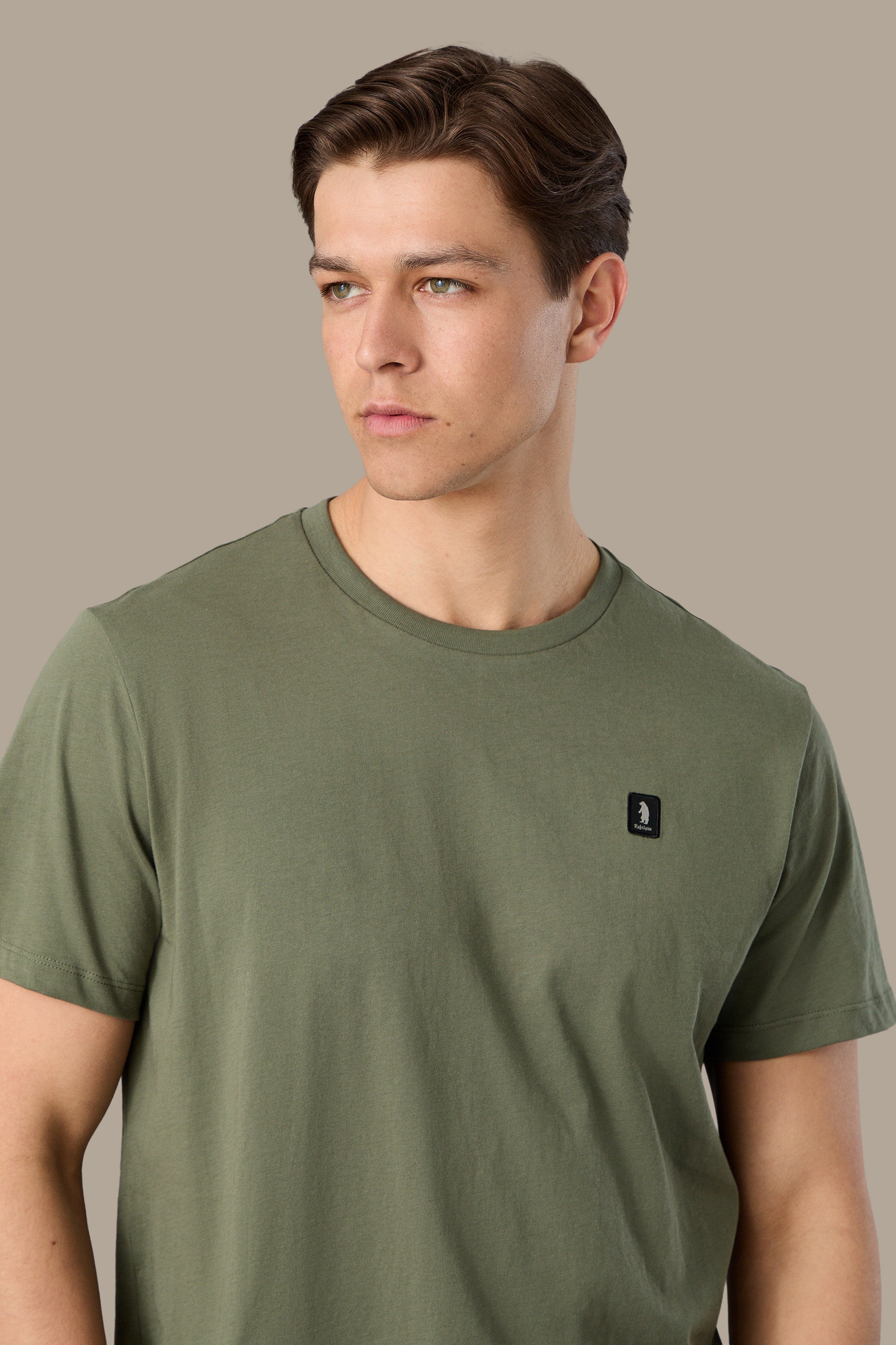 T-SHIRT UOMO T-SHIRT ICON PATCH BLACK | REFRIGUE
