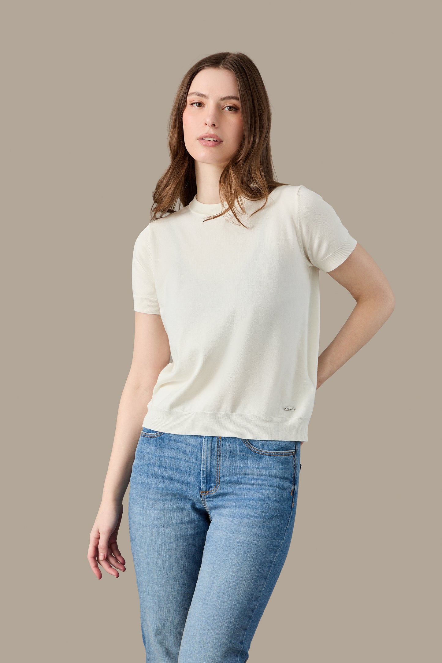 R4534W261_BONE_03.jpg