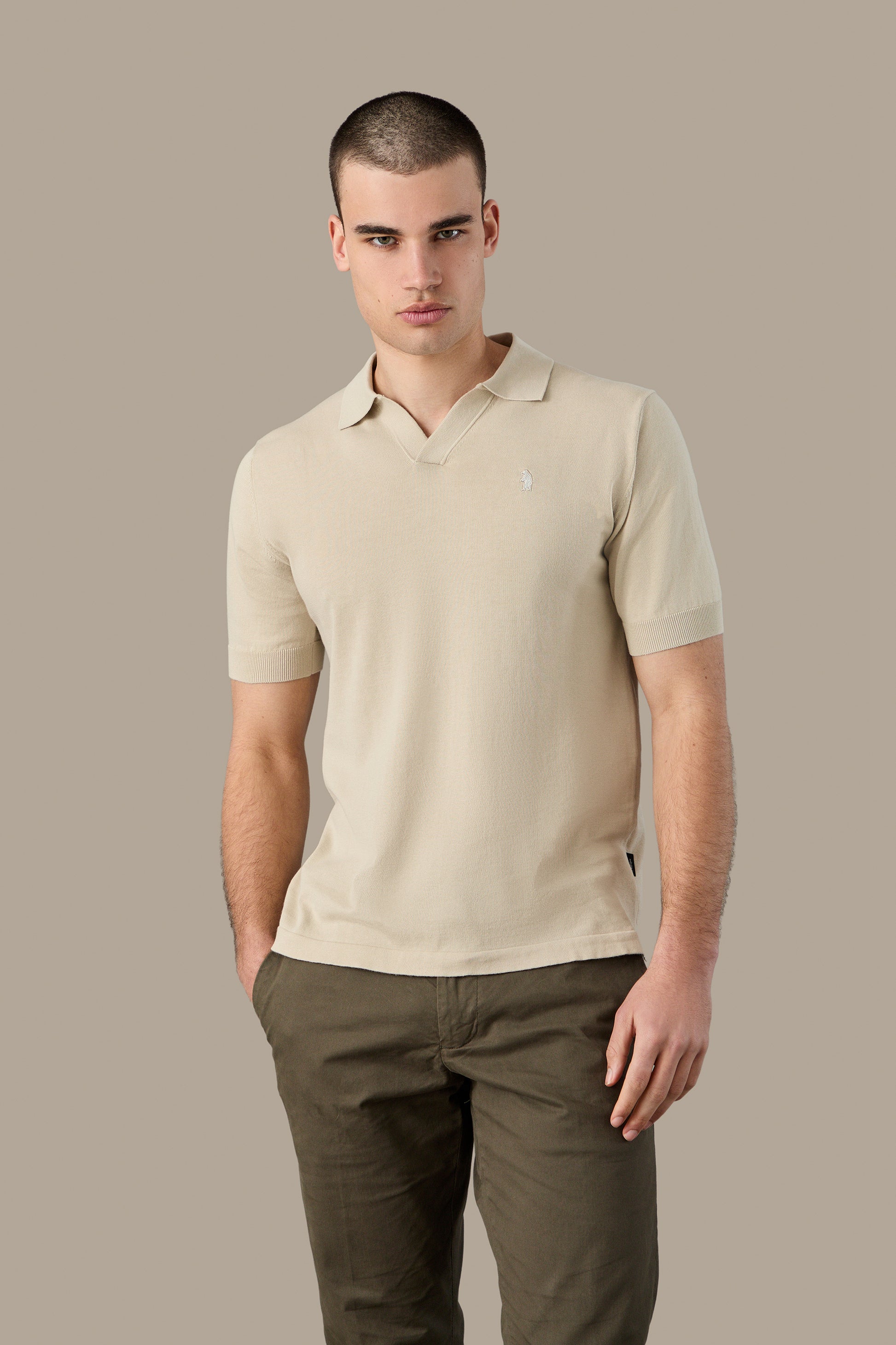 MAGLIA UOMO POLO KNIT V NECK WHITE | REFRIGUE
