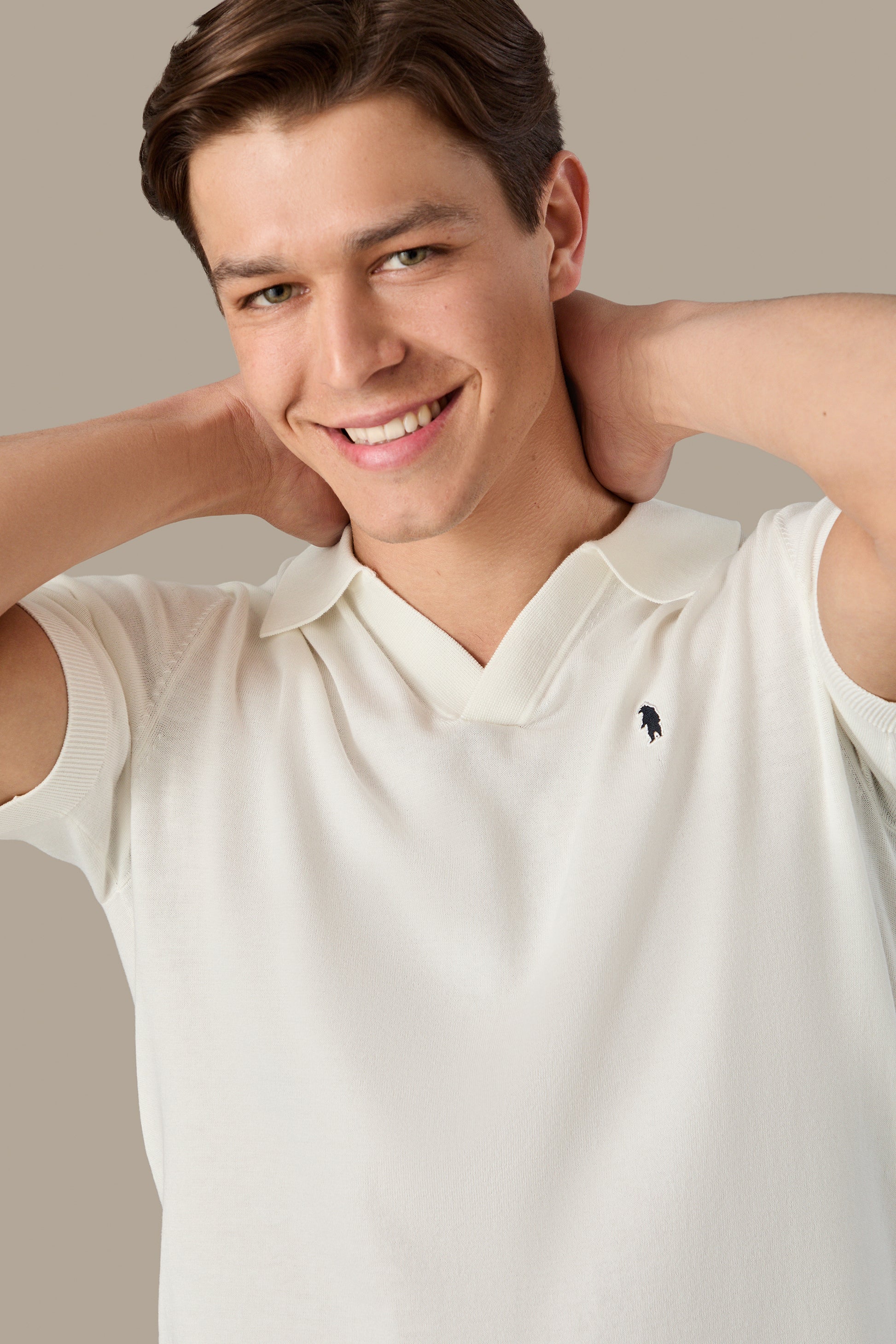 MAGLIA UOMO POLO KNIT V NECK WHITE | REFRIGUE
