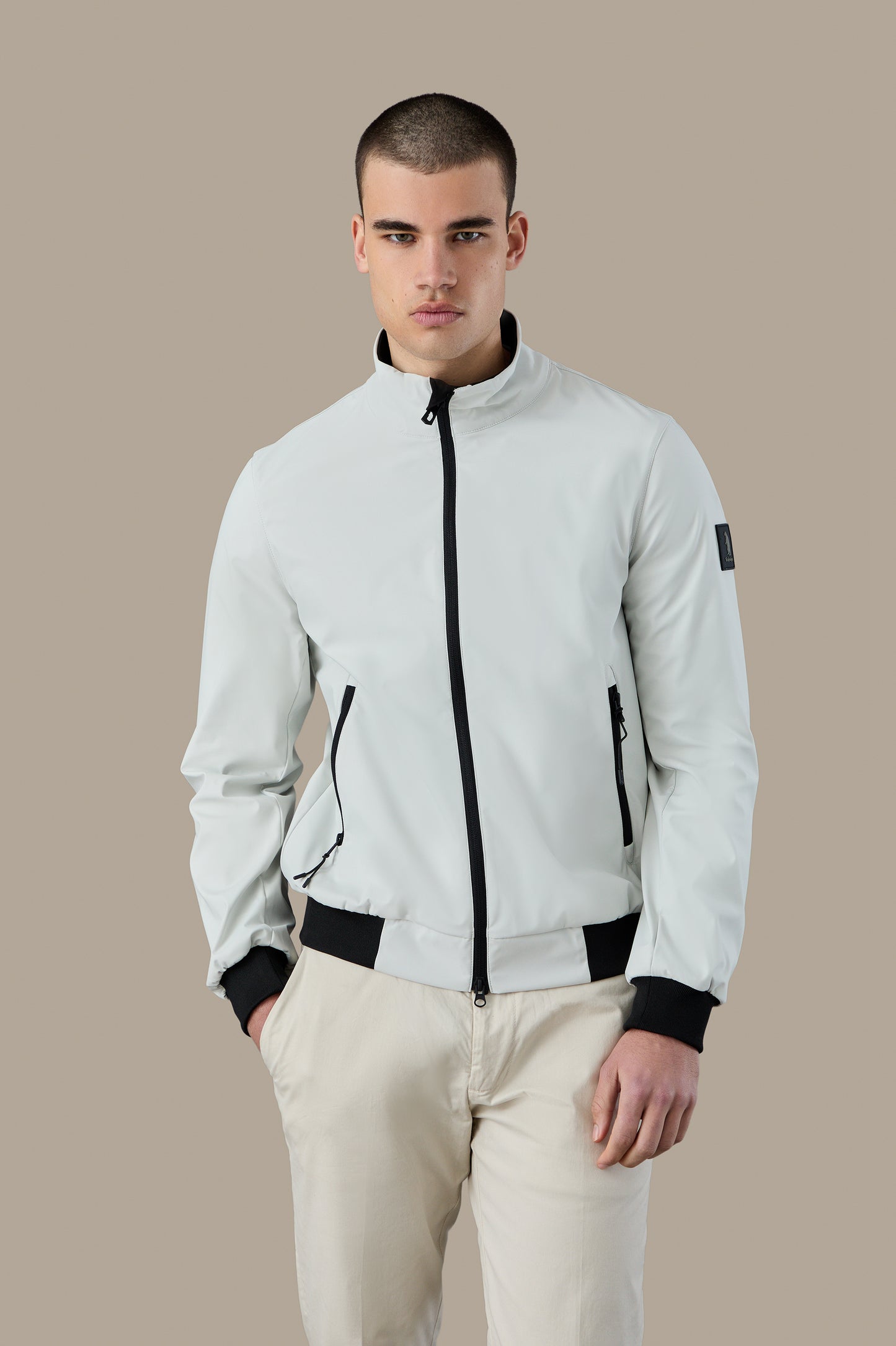 R57036M261_CHALK_01.jpg