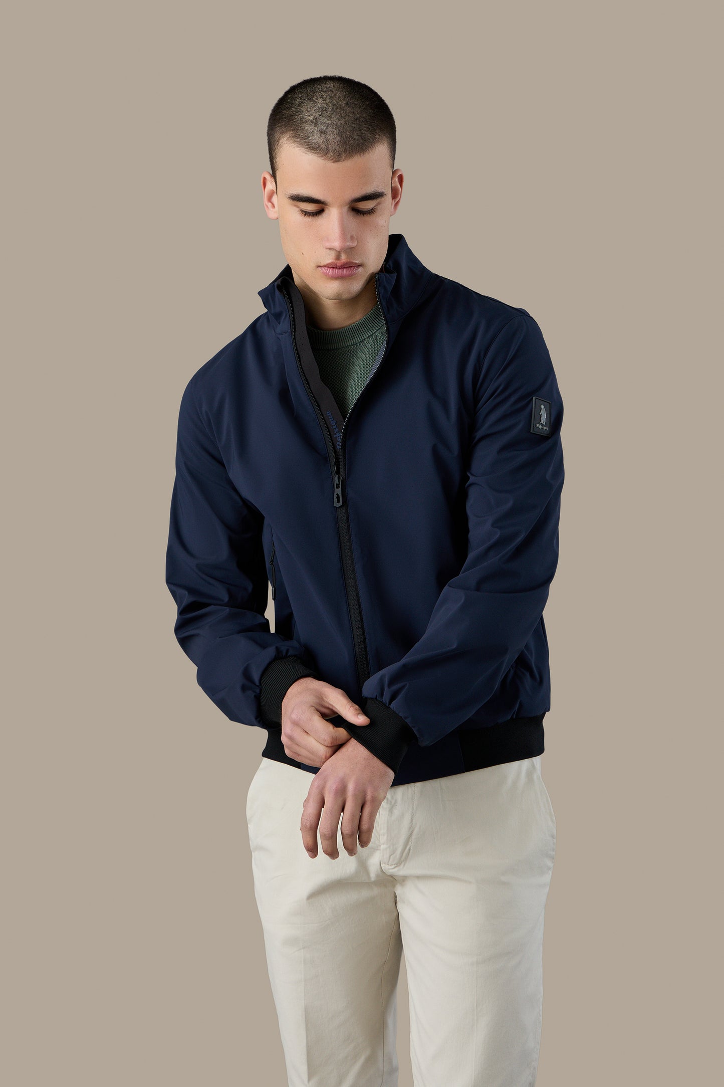 R57036M261_NAVY_03.jpg
