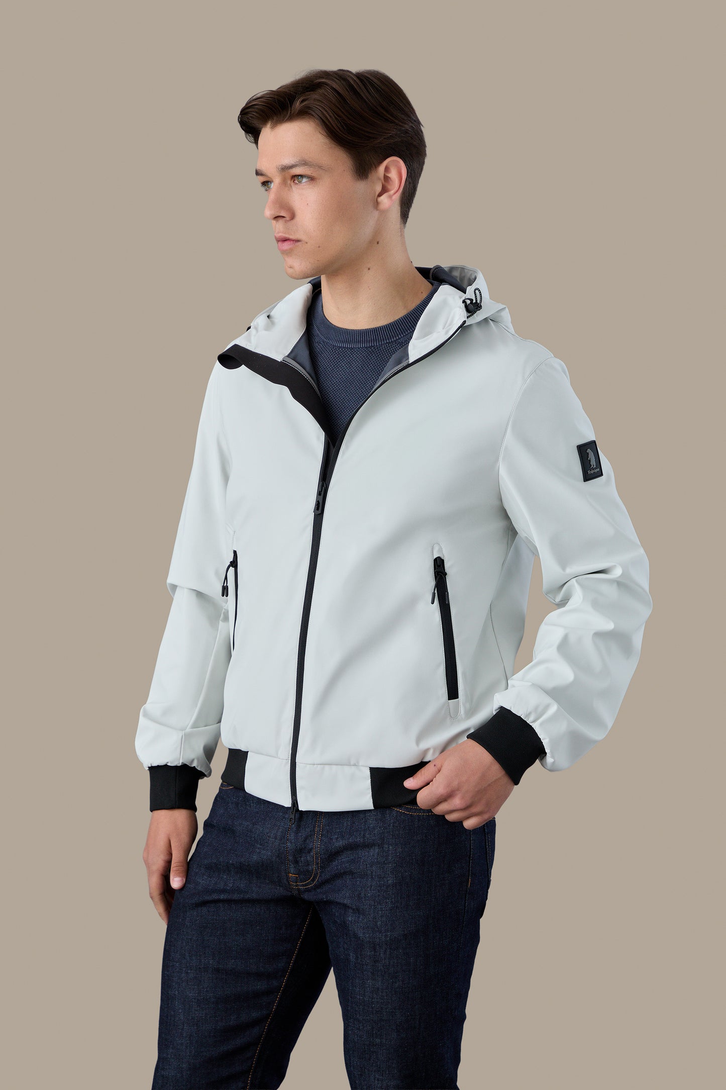 R57037M261_CHALK_03.jpg