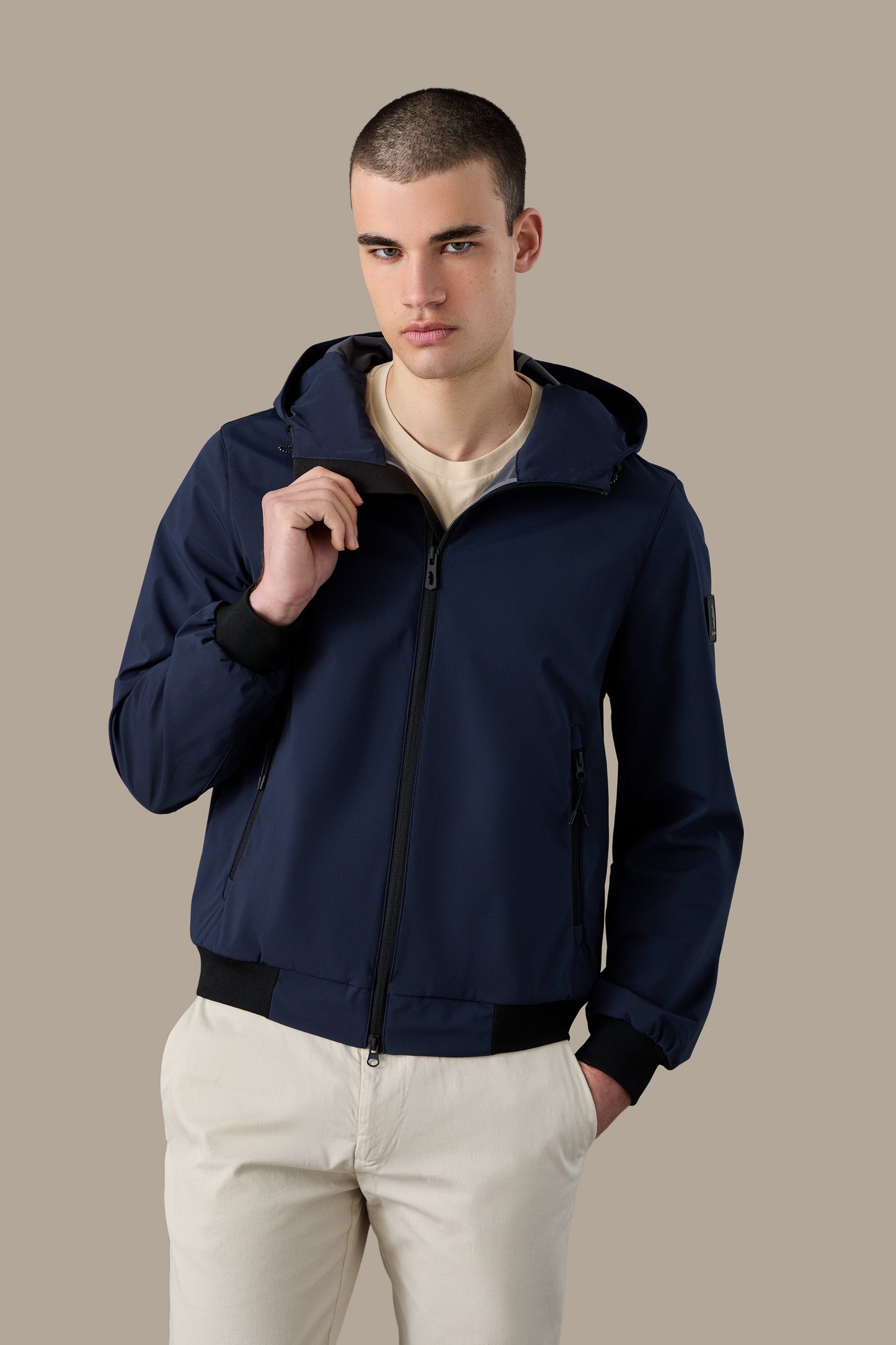 R57037M261_NAVY_03.jpg