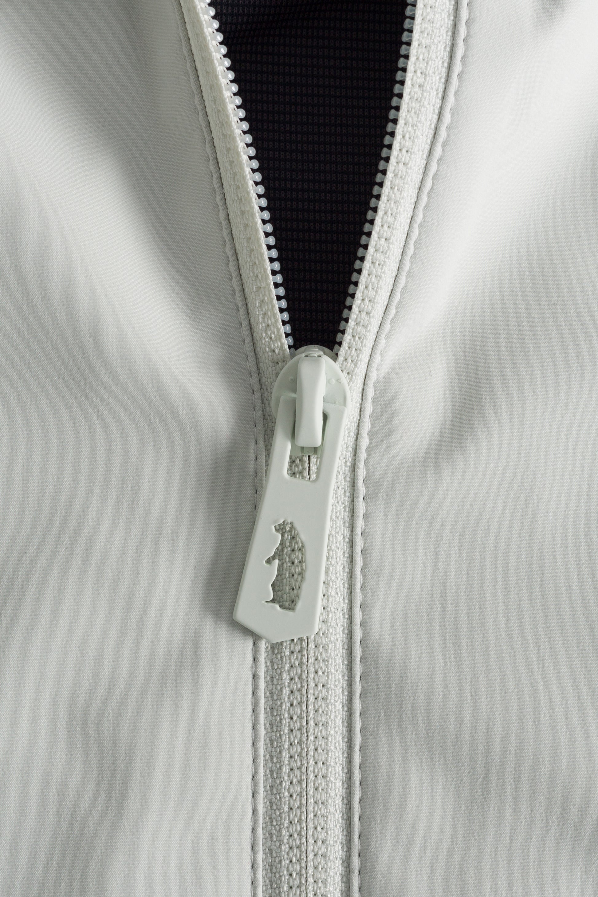 GIACCA DONNA VASTA BLACK | REFRIGUE
