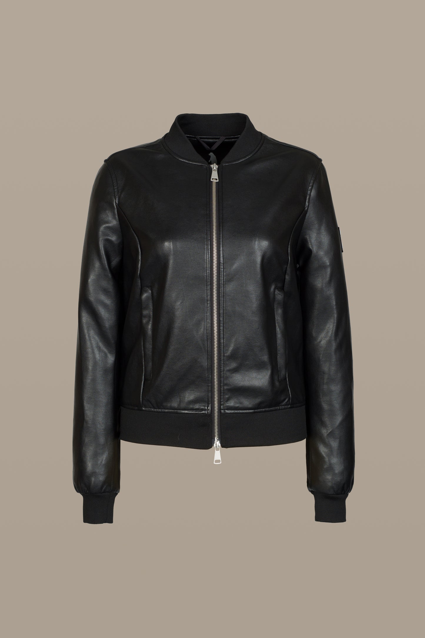 R57049W261_BLACK_11.jpg