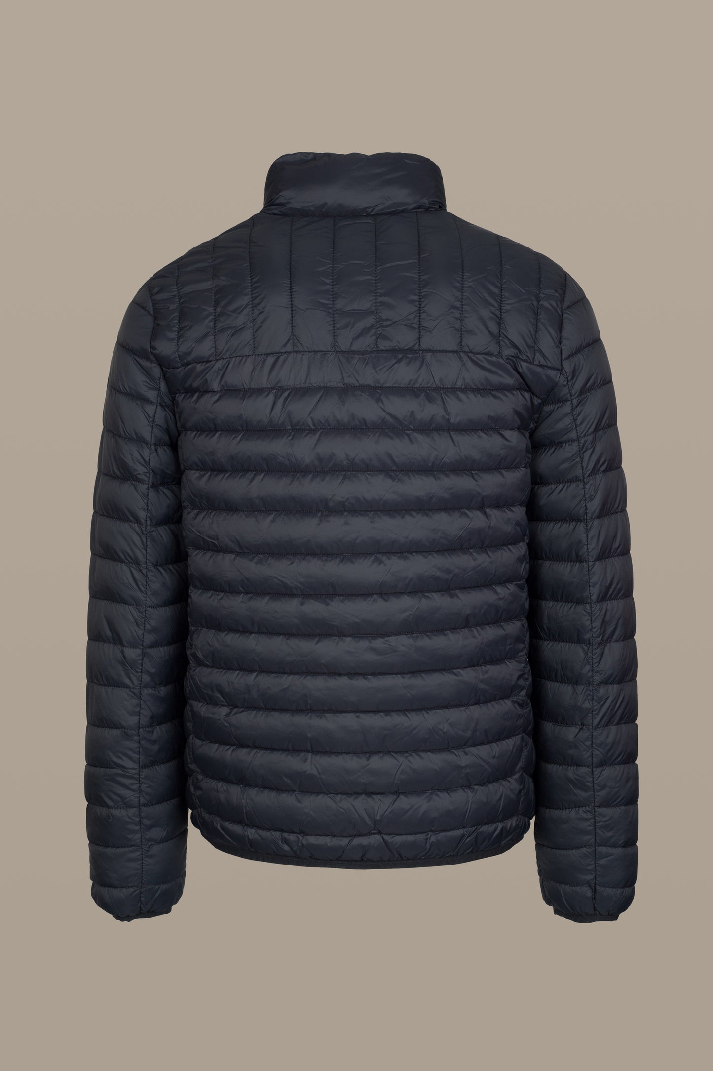 R57059M261_BLACK_14.jpg