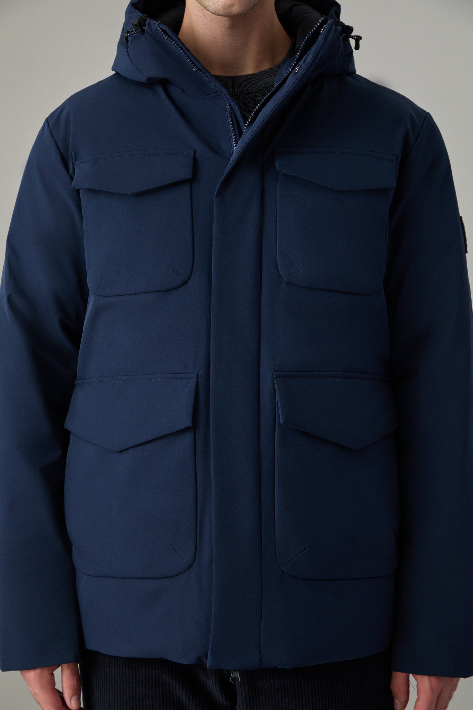 R69016M252_NAVY_04.jpg