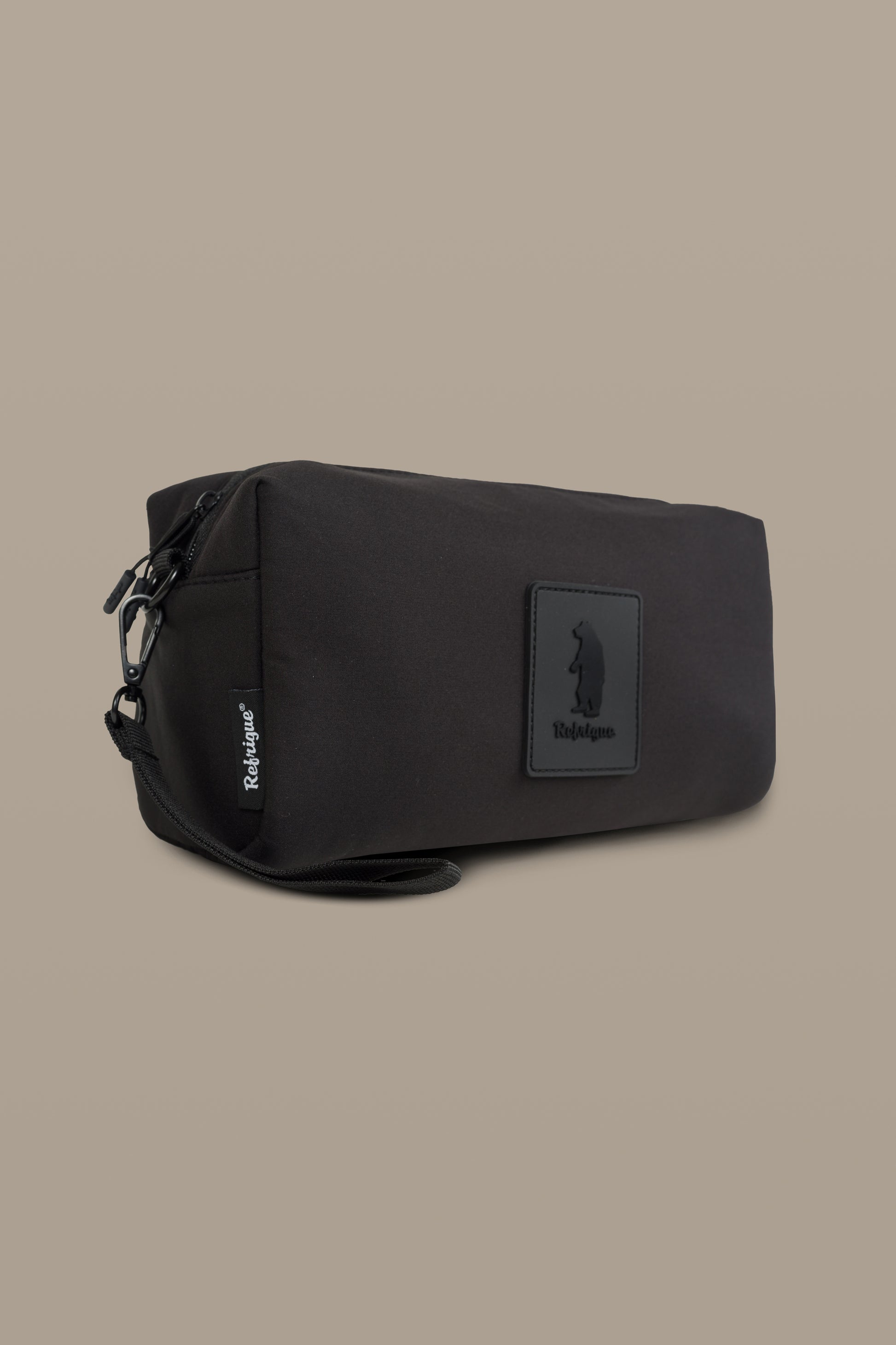 BORSA WASH BAG BLACK | REFRIGUE
